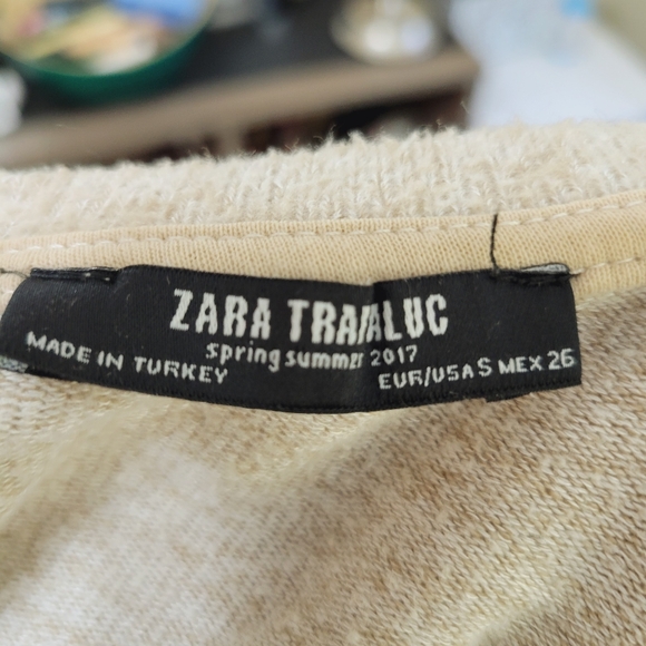Zara Trafaluc Collection Oatmeal Colored Sweater - Picture 5 of 5